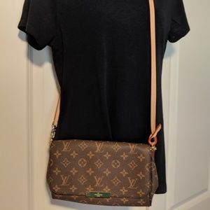 Louis Vuitton Cross Body